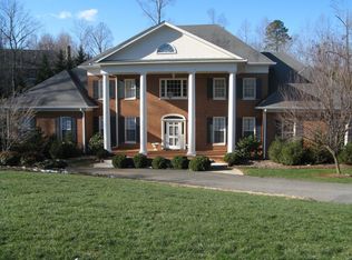 4900 Mountain Laurel Dr, Lynchburg, VA 24503