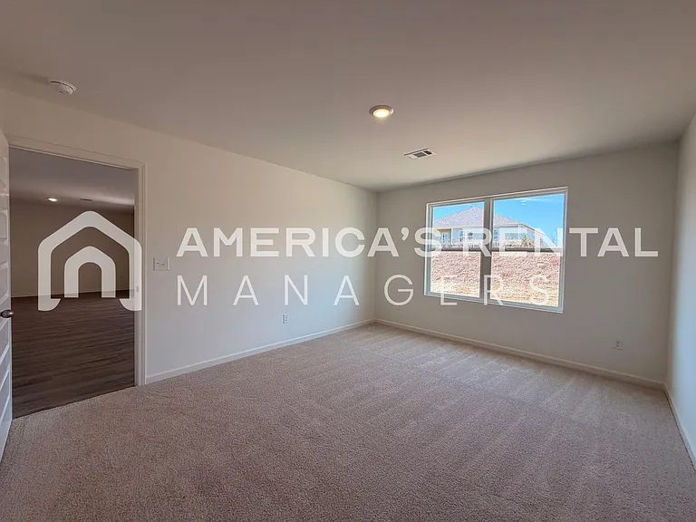 9230 Parkway Gardens Loop — Photo 33