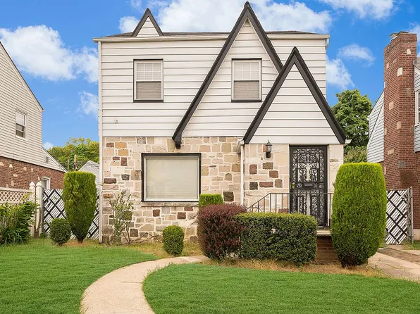 11449 222nd St, Cambria Heights, NY 11411