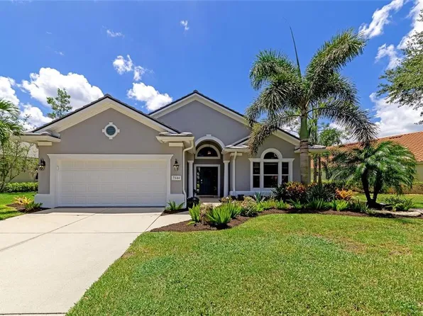 7144 Victoria Cir, University Park, FL 34201