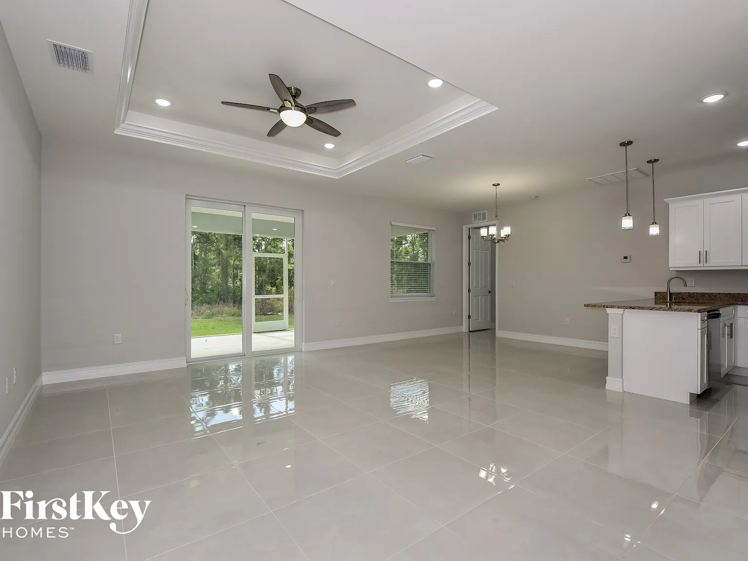 3 bed, 2.0 bath, 1535 sqft, $2,390 — Photo 4