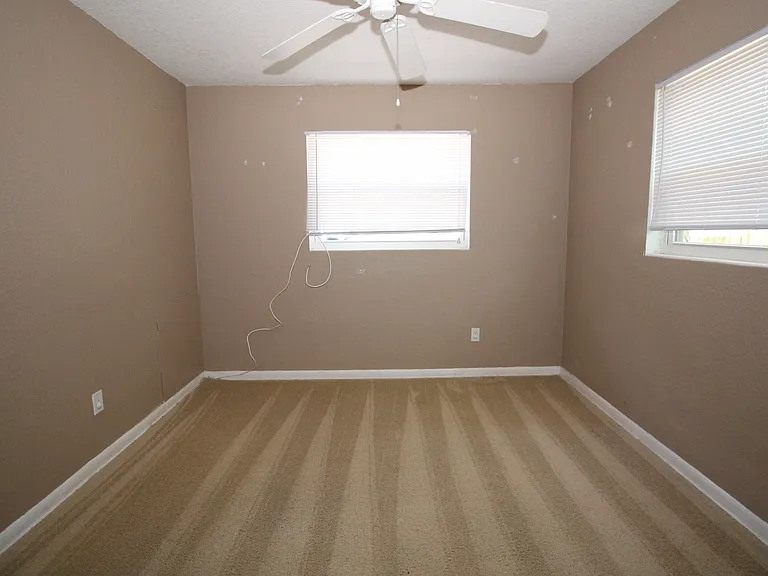 1309 Viewtop Dr — Photo 8