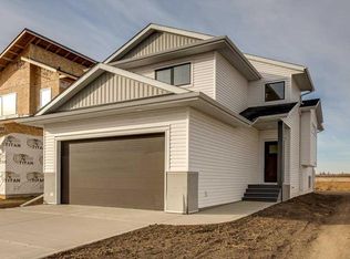 56 E Emmett Cres, Red Deer, AB T4P3G8