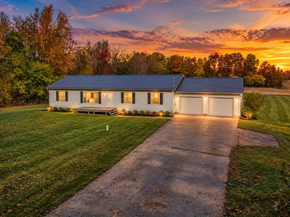 10556 Herring Rd, Litchfield, MI 49252