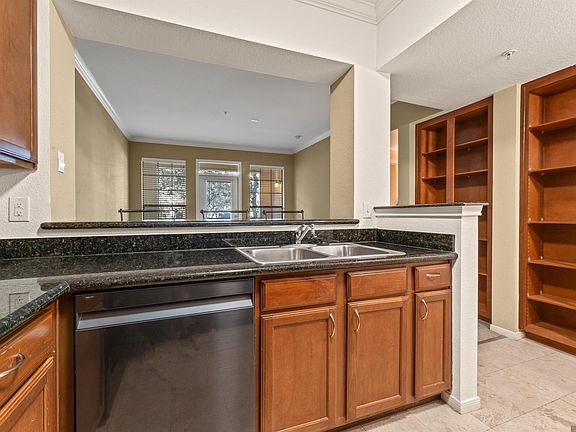 4th image of 6765 Corporate Blvd APT 6102