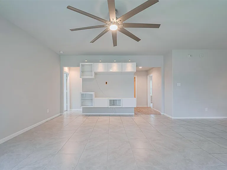 3010 Veeder Pass Ln — Photo 16