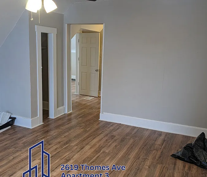 2619 Thomes Ave #3 — Photo 1