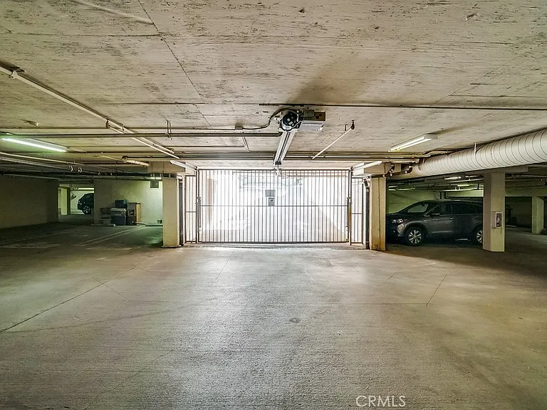 501 E Del Mar Blvd #202 — Photo 52