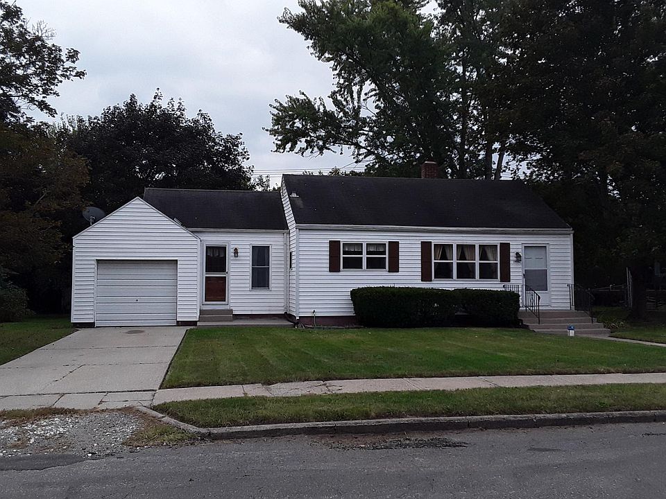 1st image of 19542 Sunset Ln