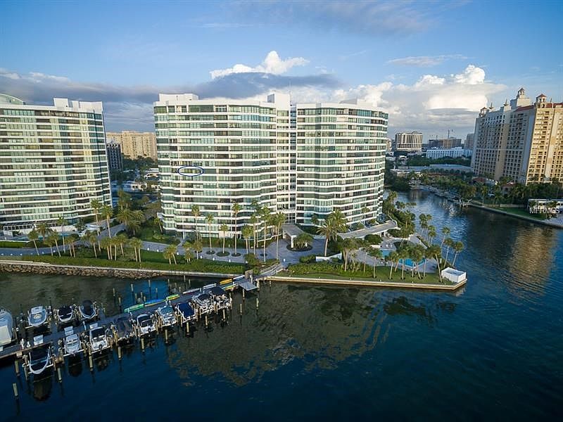 Condo On The Bay Tower One, Unit 1007 circled in blue.