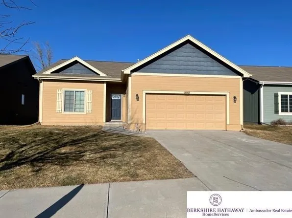 14062 Whitmore Cres, Omaha, NE 68142