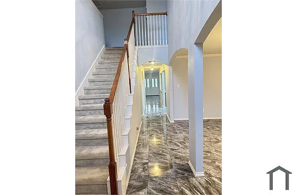 Building Photo - 5832 Arena Cir