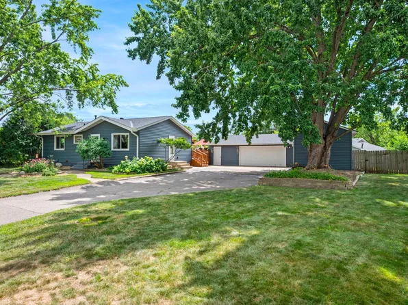 6620 167th St W, Rosemount, MN 55068