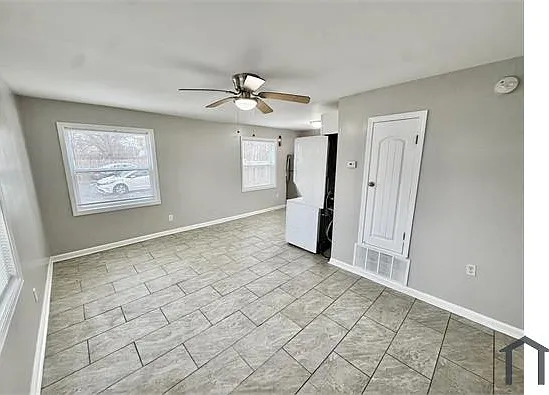 940 Jw Williams Ln #5 — Photo 3