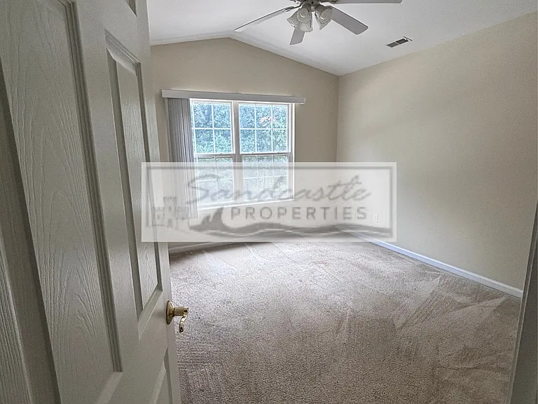2212 Freedom St #2212 — Photo 7