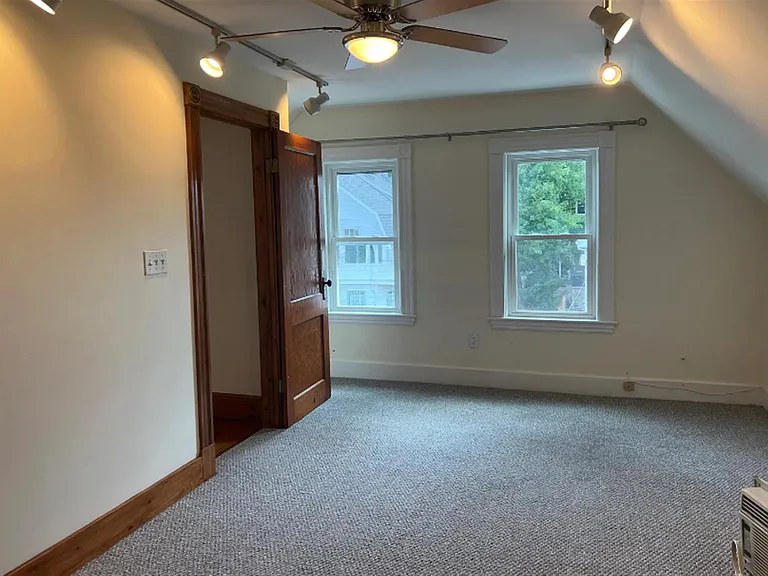 16 Sullivan Rd #2 — Photo 12