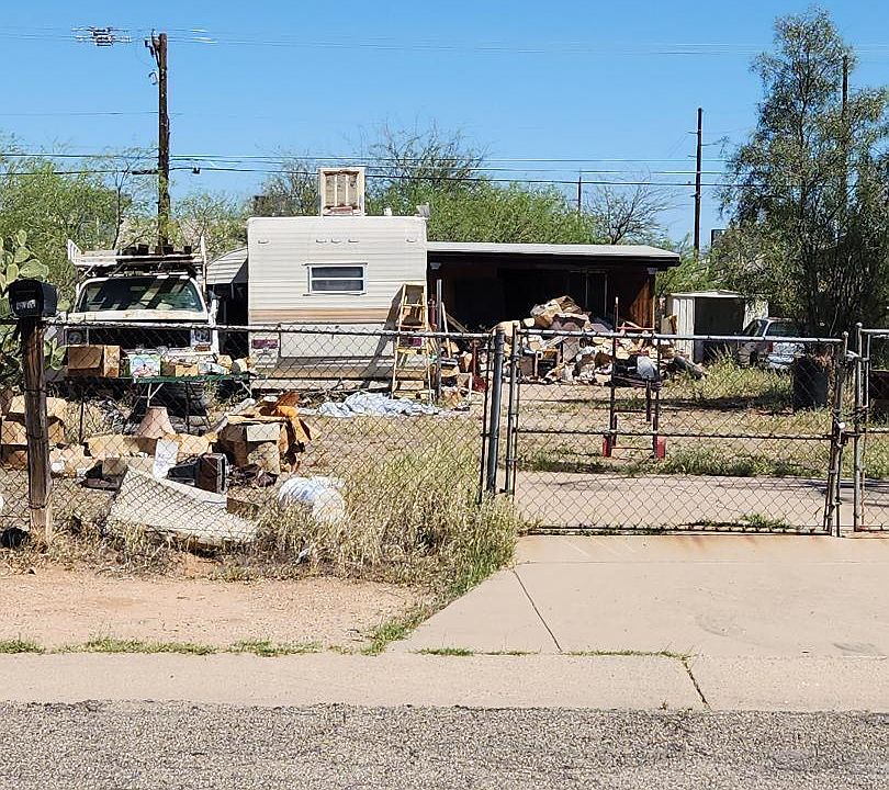 2nd image of 611 S Highland Ave #5