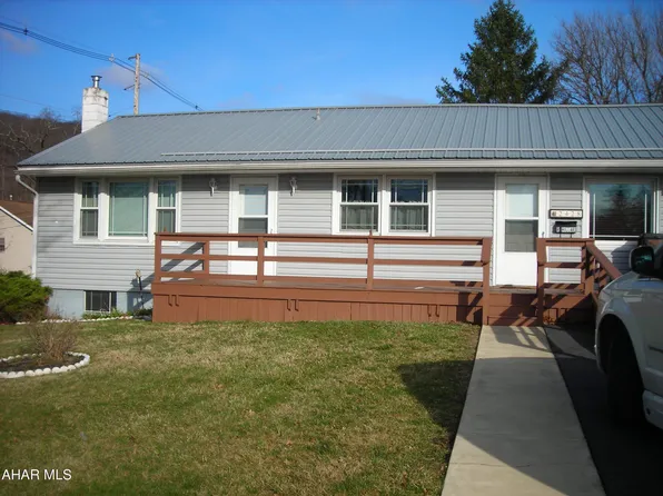 2428 16th Ave, Altoona, PA 16601