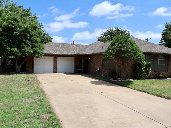 7613 NW 28th St, Bethany, OK 73008