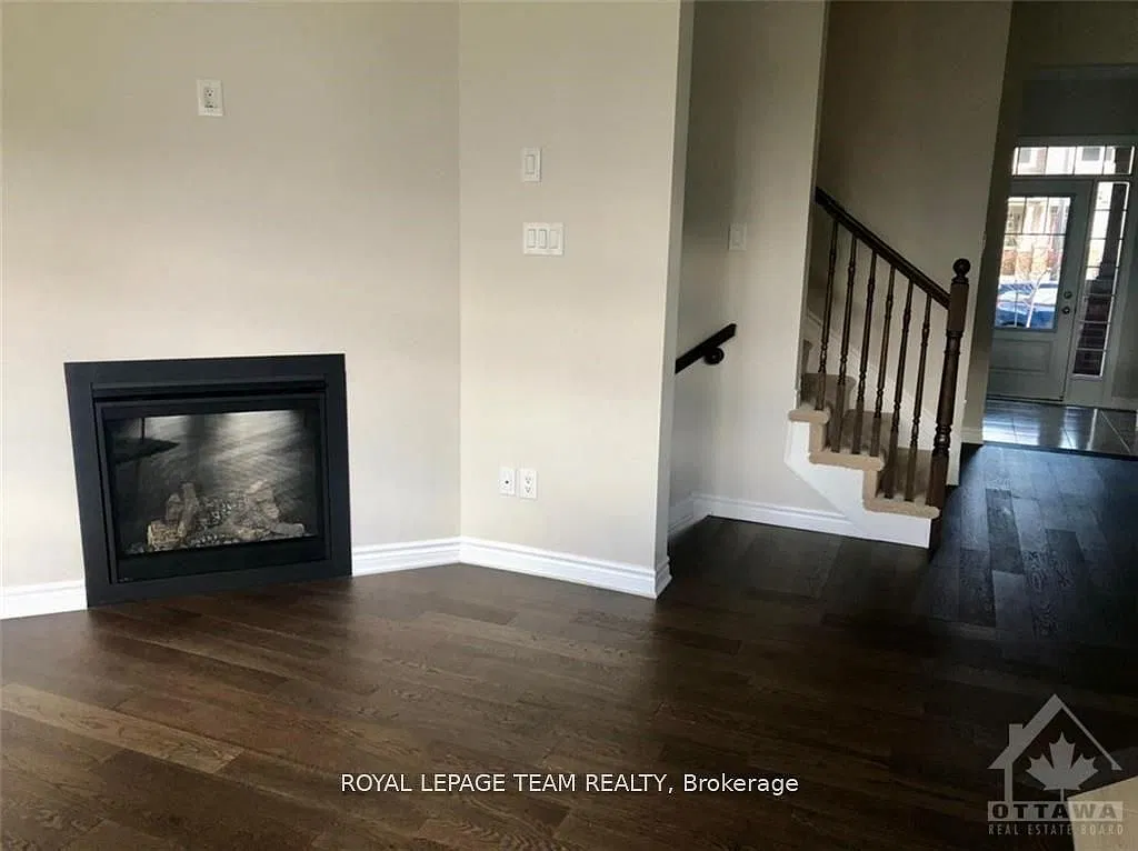 3 bed, $2,600 — Photo 3