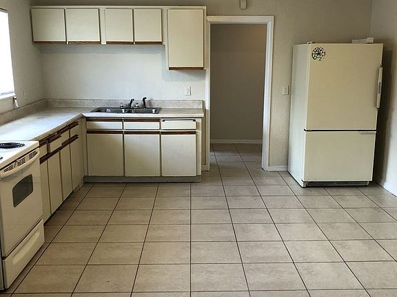 4th image of 3515 N 23rd St