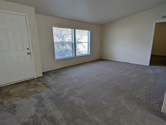 3rd image of 10511 5th Ave E