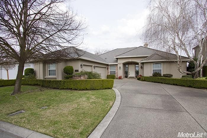 1st image of 4622 Pebble Beach Dr