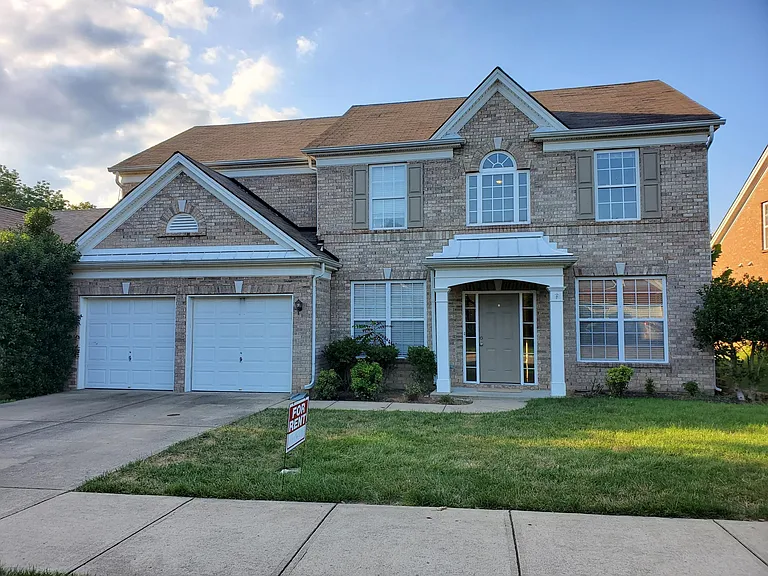 9708 Northfork Dr — Photo 1