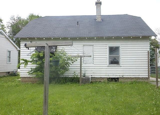 2nd image of 2942 Lapey St