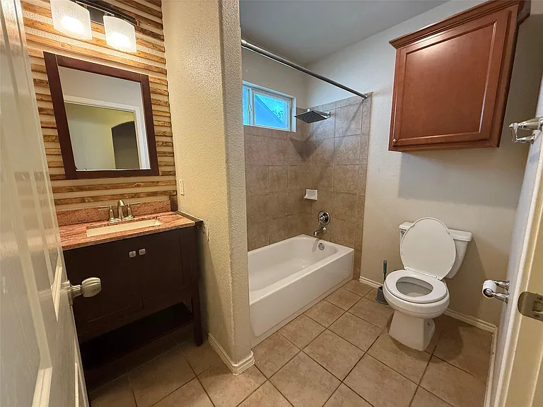 11205 McKinney Springs Dr — Photo 10