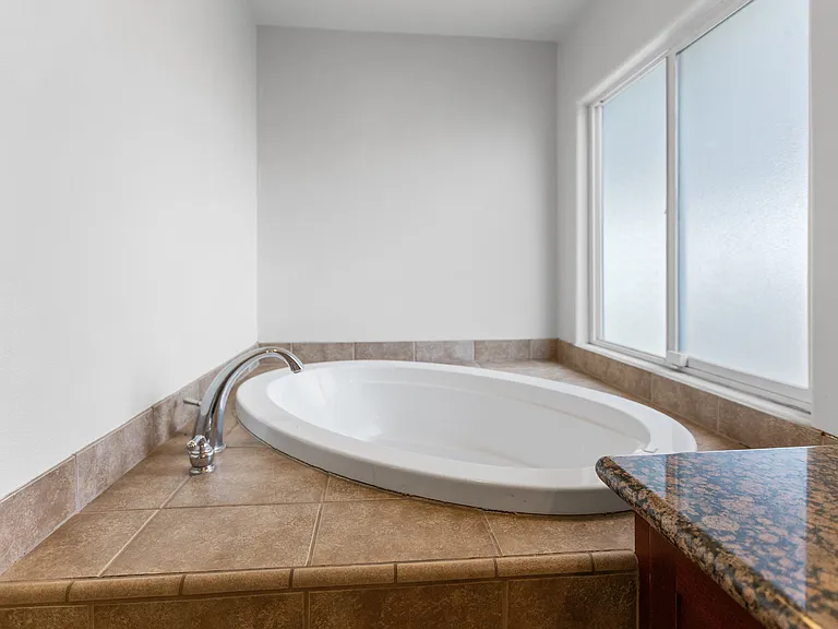 11375 Sunny Vista Rd — Photo 31