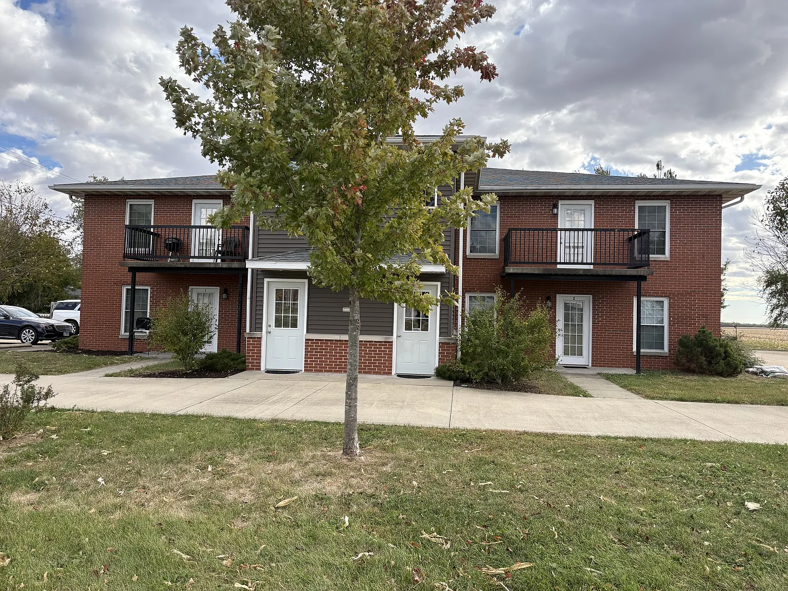 101 E South St #7 photo 1