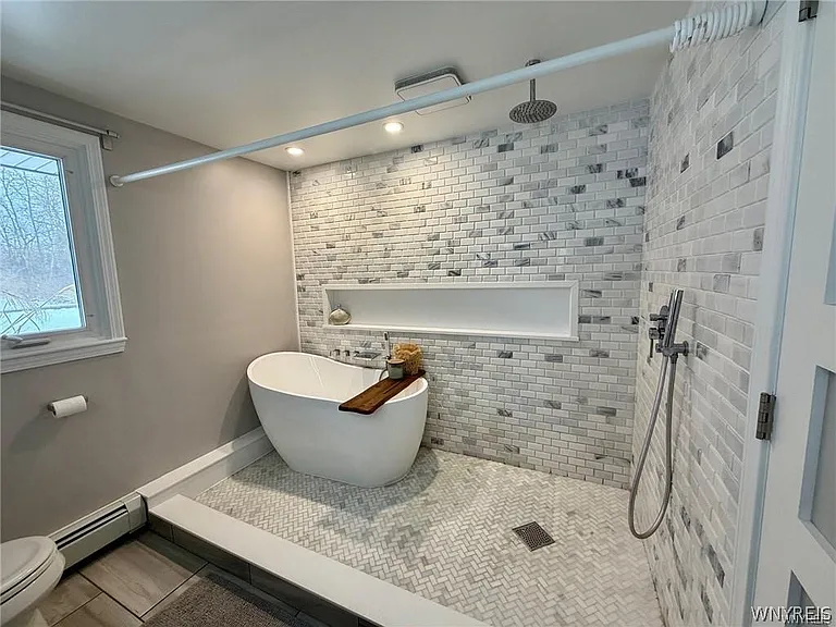5125 Forest Rd — Photo 26