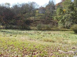 210 Harvest St, Newport, TN 37821