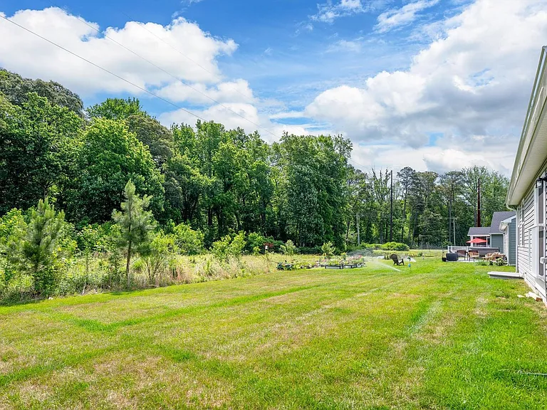 22639 Terri Ln — Photo 28