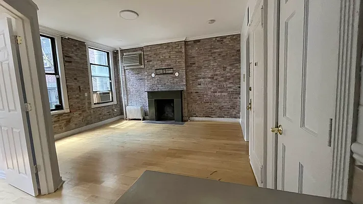Rented by Douglas Elliman | media 3