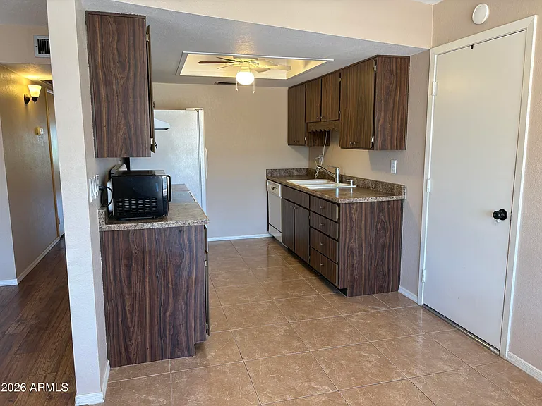 9626 W Mountain View Rd #A — Photo 6