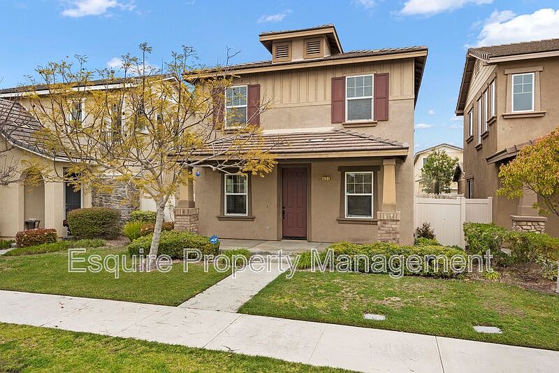 1st image of 521 Nile River Dr