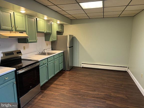3rd image of 132 E Main St #1-D