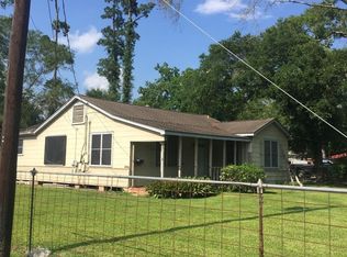 2650 E Lucas Dr, Beaumont, TX 77703