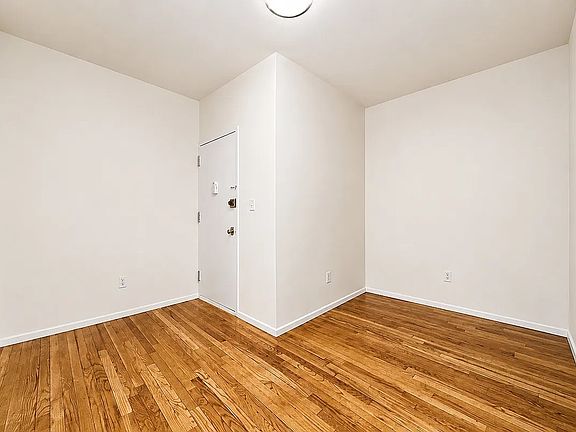 5th image of 1803 Riverside Dr #1GG
