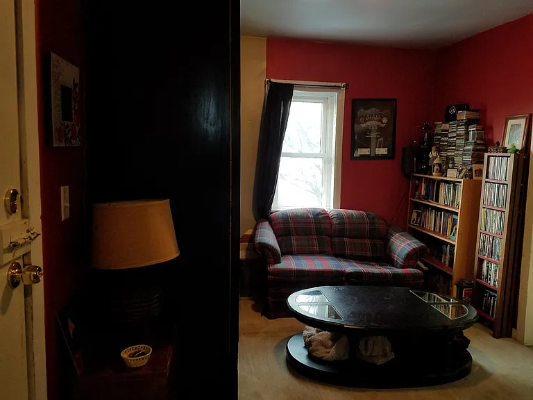 2830 W Armitage Apartment — Photo 13