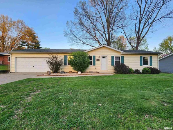 1000 S 34th St, Mount Vernon, IL 62864