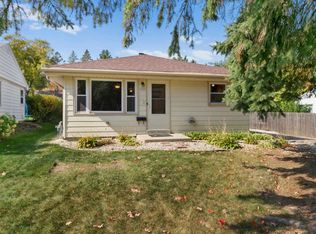 3945 S 43rd St, Greenfield, WI 53220