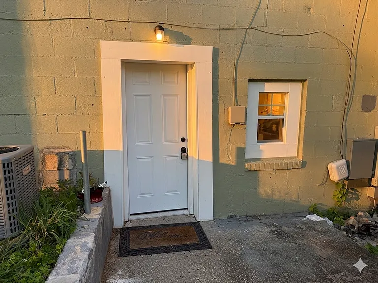 4230 Skyline Dr #B — Photo 7