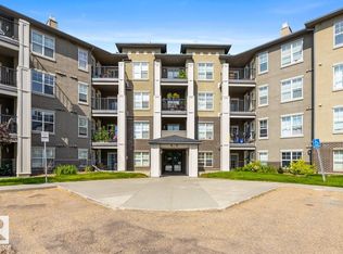 Macewan Village, Edmonton, AB T6W 1N2