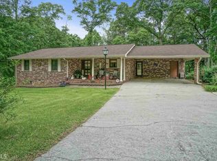 40 Dogwood Ln, Stockbridge, GA 30281