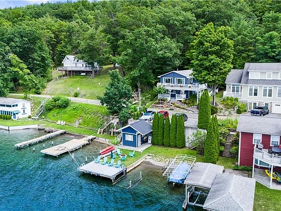 4th image of 10976 E Lake Rd