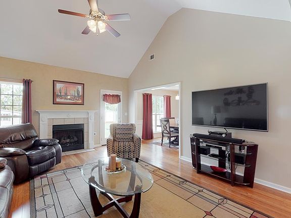 4th image of 5305 Pleasant Pointe Dr