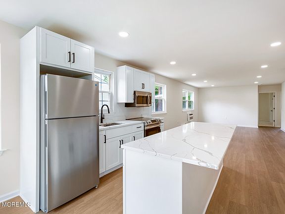 2nd image of 10 Quincy Drive #A